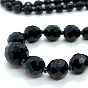 VTG CZECH GLASS NECKLACE JET BLACK FACETED BEADS GRADUATED 26” SINGLE STRAND